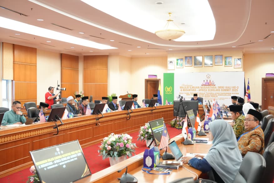 Majlis Ilmuan Nusantara Kali Ketiga Rasmi Dibuka Di Perlis