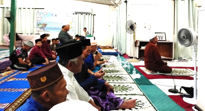 btu-ub190226-ai-terawih-p1copy.jpg