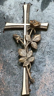 cross-hope-cemetery-tombstone-thumbnail.jpg