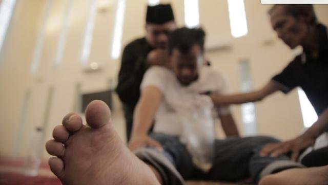 i_w_news_2020_02_12_1147018_content_images_670x335_20200212131010-1-ruqyah-001-kurnia-azizah_1.jpg