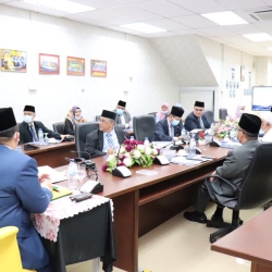 Majlis Sembah Mengadap Duli Yang Teramat Mulia Tuanku Cancelor Bersama Pengurusan Tertinggi Kolej Universiti Islam Perlis (KUIPs) (30062020)