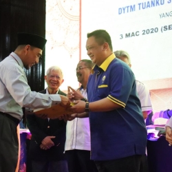 Program Sekolah Amanah Jamalullail & Apresiasi Zakat Pendapatan MAIPs Sempena Sambutan 1 Kurun MAIPs