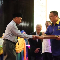 Program Sekolah Amanah Jamalullail & Apresiasi Zakat Pendapatan MAIPs Sempena Sambutan 1 Kurun MAIPs
