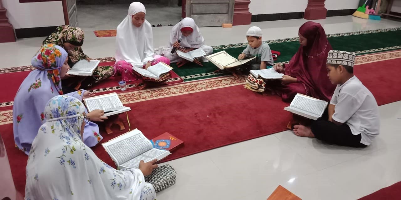 tadarus-bersama.jpg
